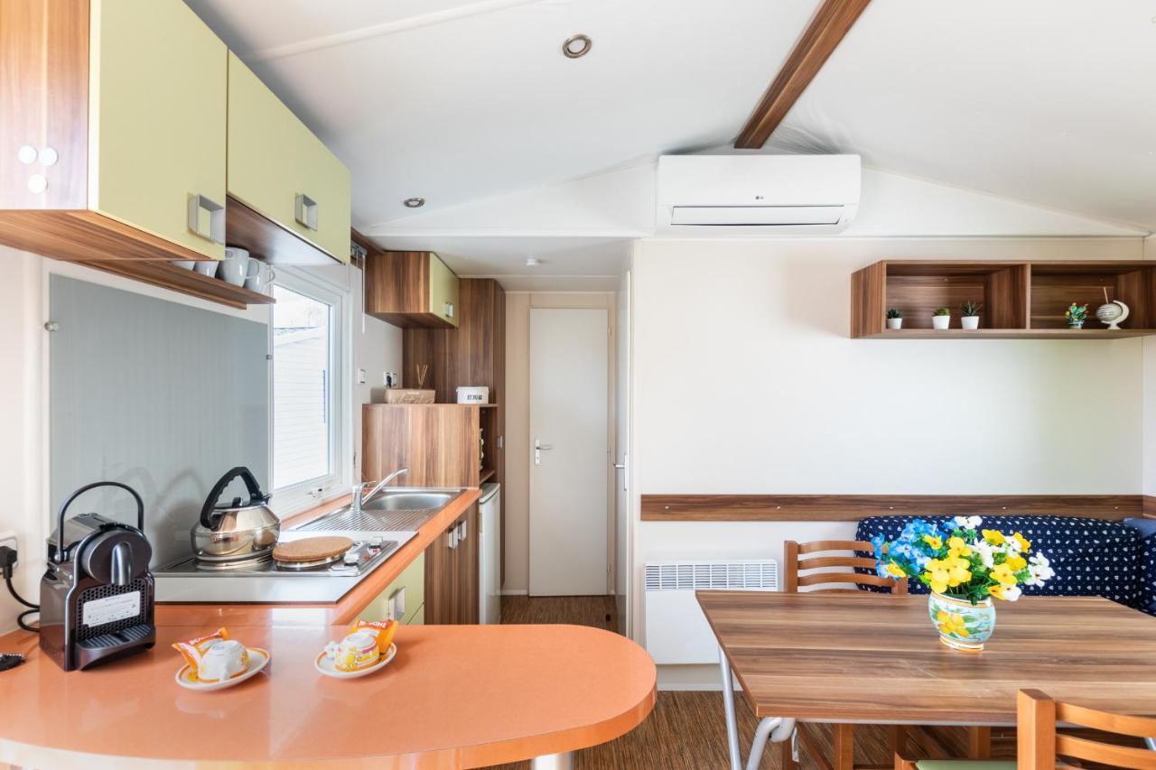 Residence Il Borgo อาโวลา ภายนอก รูปภาพ