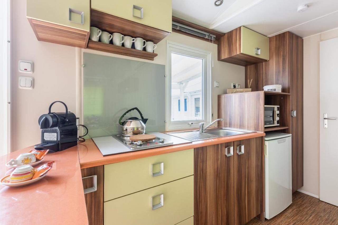 Residence Il Borgo อาโวลา ภายนอก รูปภาพ