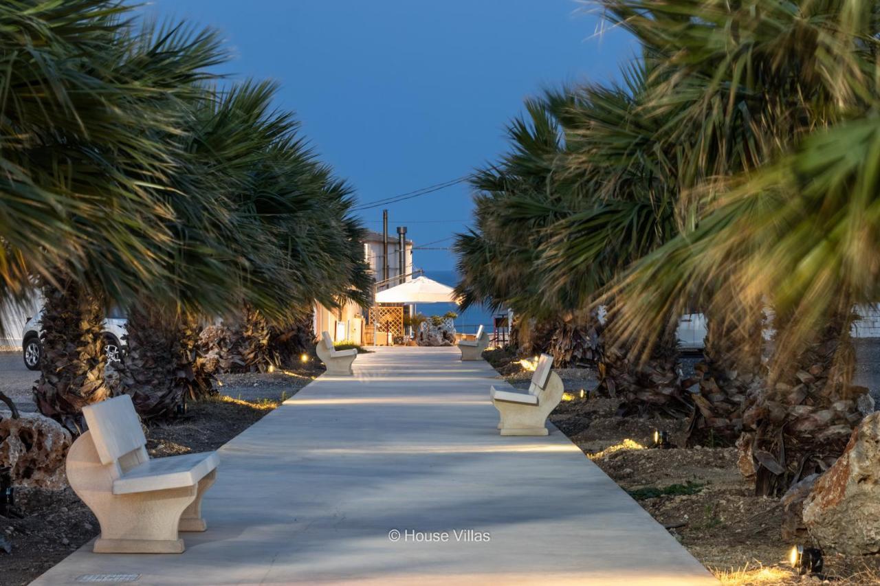 Residence Il Borgo อาโวลา ภายนอก รูปภาพ
